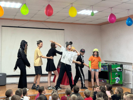 День сказок